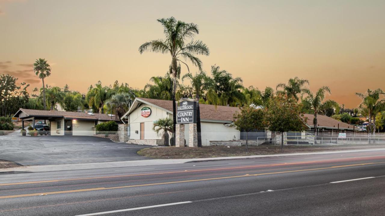 Country Fallbrook
